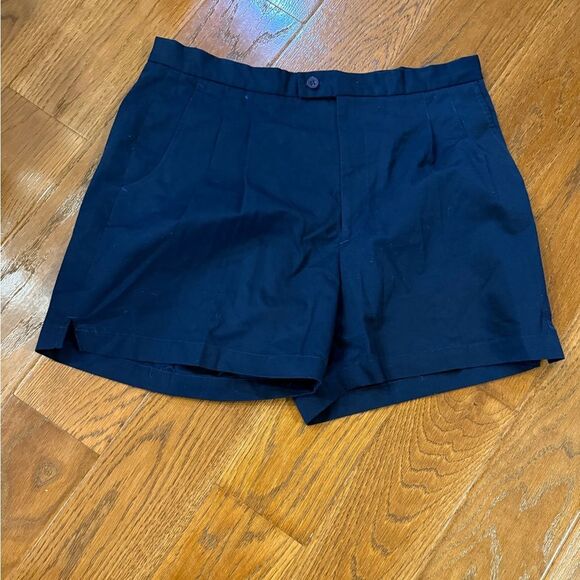 Navy Wilson brand size 36 men’s  Shorts - Picture 1 of 8